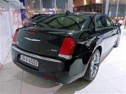 كرايسلر 300